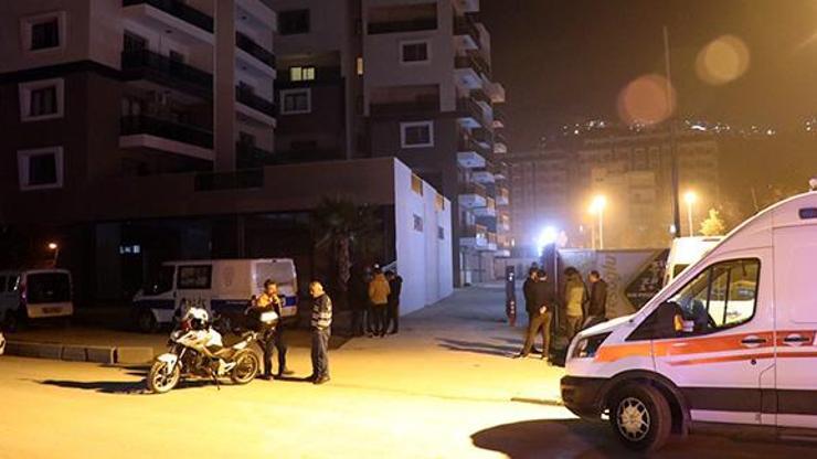 İzmirde polis memuru ve kız arkadaşı evde ölü bulundu