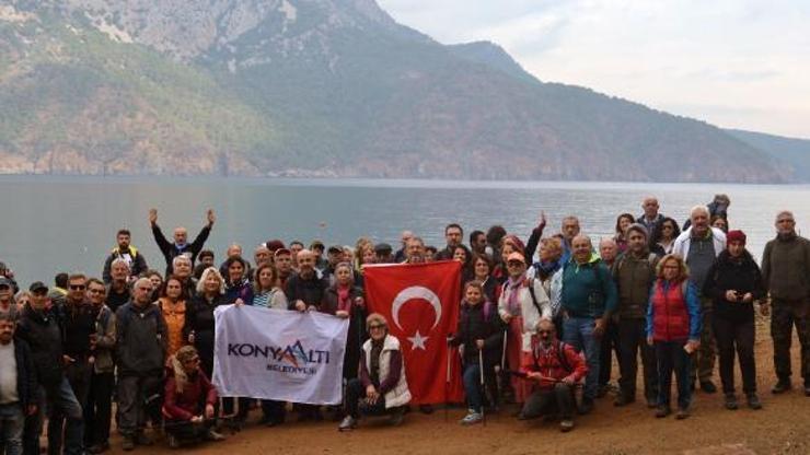 Konyaaltı Belediyesinden doğa yürüyüşü