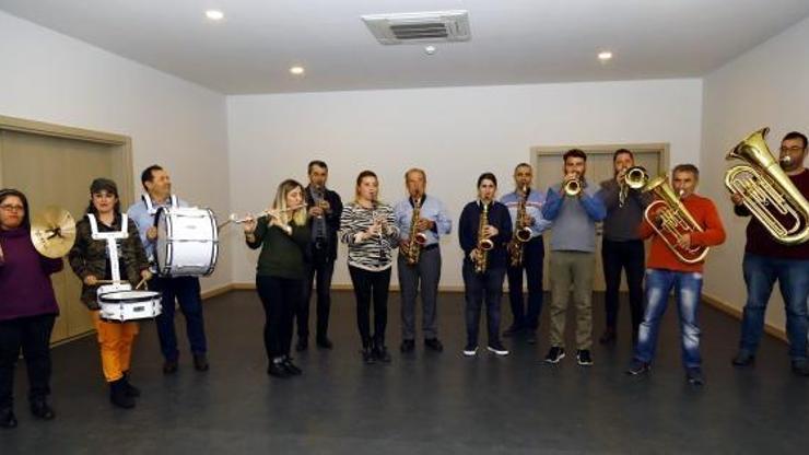 Manavgatta Özgürlük Bandosu kuruldu