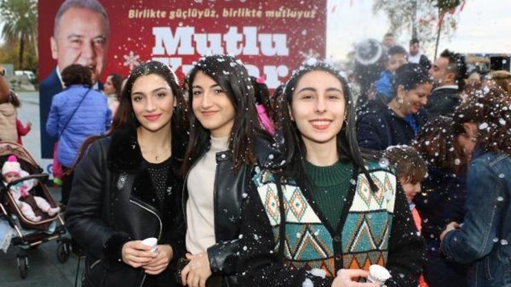 Yılbaşı Festivalinde eğlence sürüyor