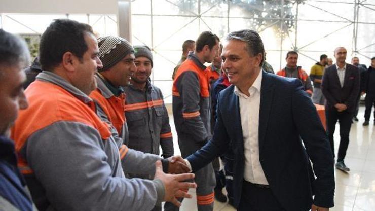 Uysal, çalışanlarının yeni yılını kutladı