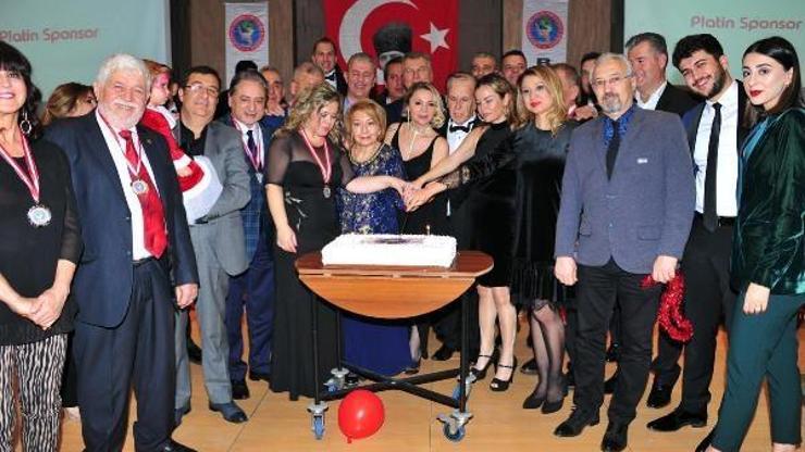 BATÜDER geleneksel yılbaşı balosunda buluştu