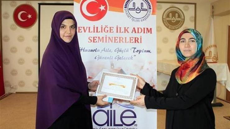 Evliliğe ilk adım semineri sona erdi