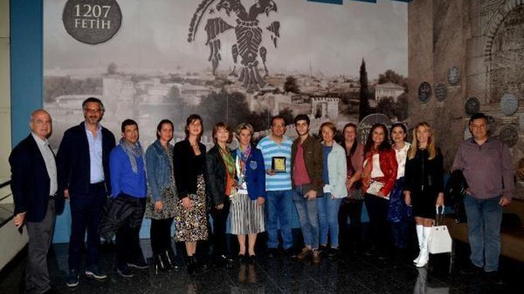 Rotaryenler müzeyi gezdi
