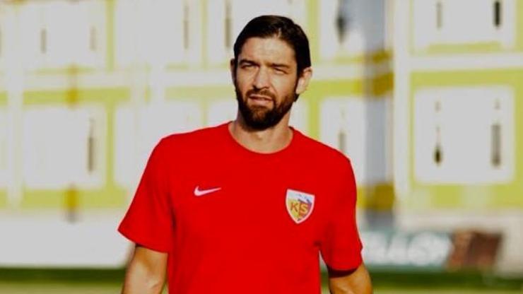 Benoit Poulain ile yollar ayrıldı