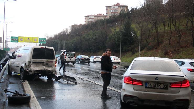 Beşiktaş TEM Otoyolunda zincirleme kaza
