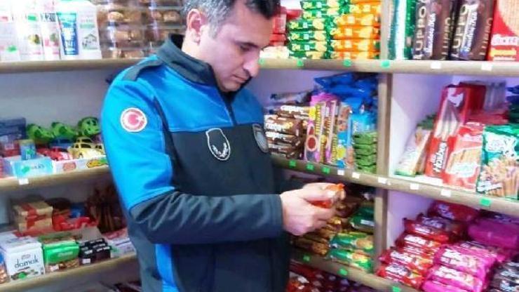 Altınova Belediyesi zabıta ekiplerinden denetim