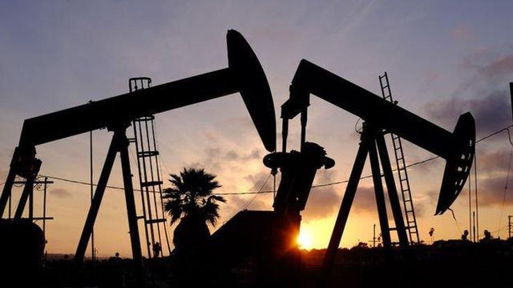 ABDnin ham petrol stokları azaldı