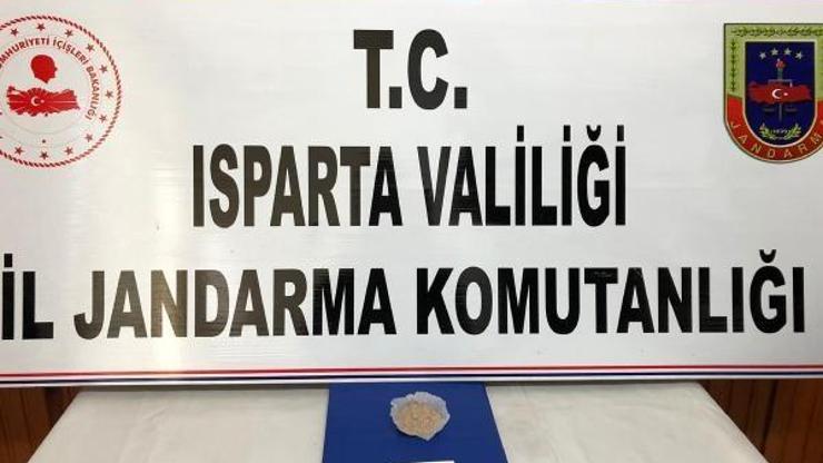 Durdurulan araçtan uyuşturucu çıktı