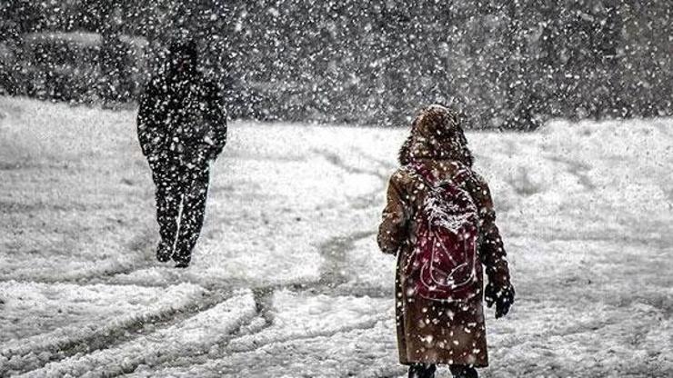 14 ilçede eğitime kar engeli