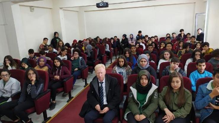 Kurtuluş destanının kahramanları öğrencilere anlatıldı