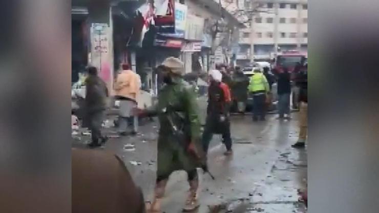 Pakistanda bombalı saldırı: 2 ölü, 14 yaralı