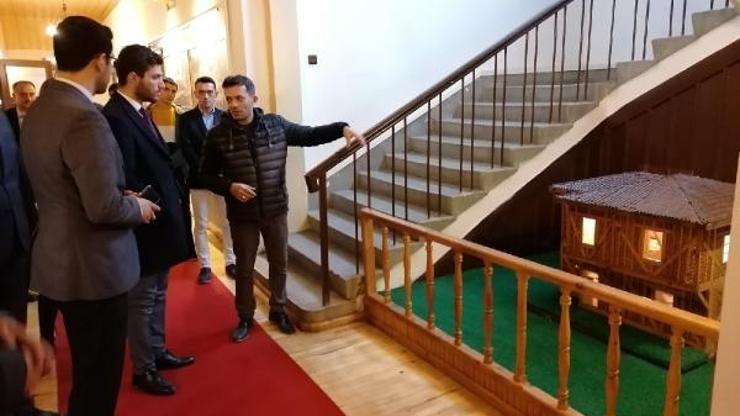 Başkan Karagöl, kent müzesini inceledi