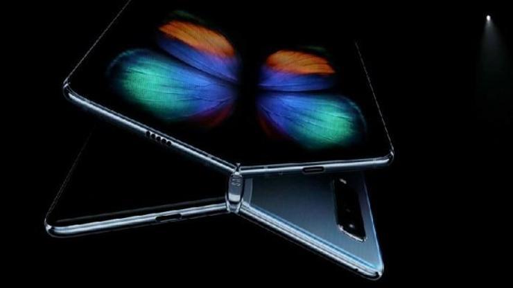 Samsung katlanabilir ekranlarda yeni yöntemler deneniyor