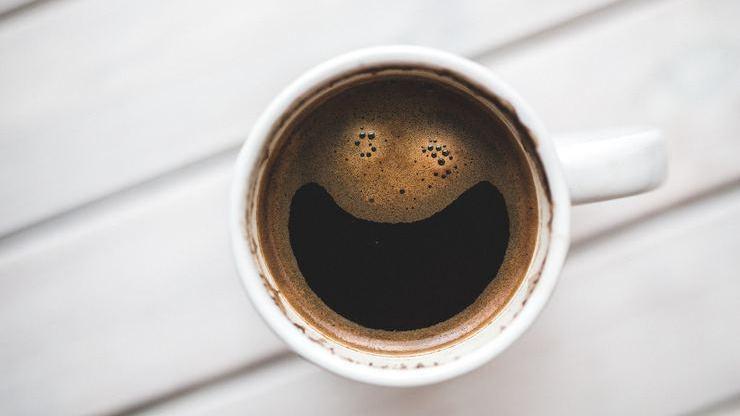 Kahve ve çay tüketimi bağırsakları tembelleştiriyor