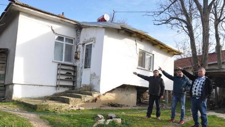 Mahalleli imam evinin onarılmasını istiyor