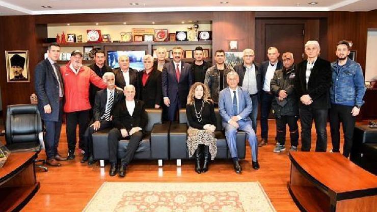 Amatörlerden Başkan Çetin’e teşekkür