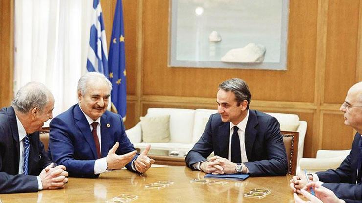 Komşumuz Yunanistan’ın Libya telaşı: Atina’ya çağırıp Hafter’e taktik verdiler