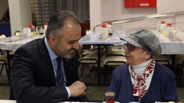 Başkan Aktaş’a ‘umre’ teşekkürü