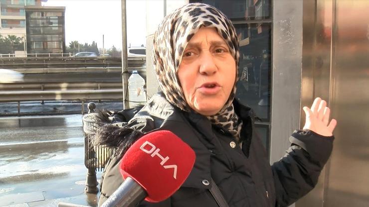 Metrobüs durağındaki asansör hala bozuk