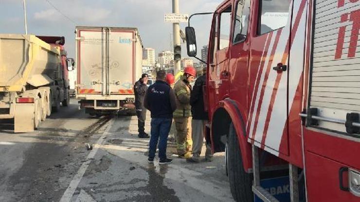 Arnavutköyde trafik kazası: 2 yaralı