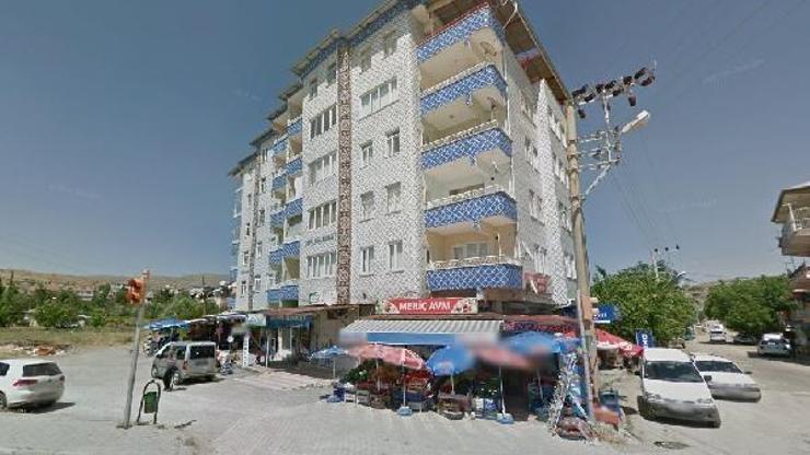 Elazığda 6 katlı 2 bloklu binanın çökmeden önceki fotoğrafları