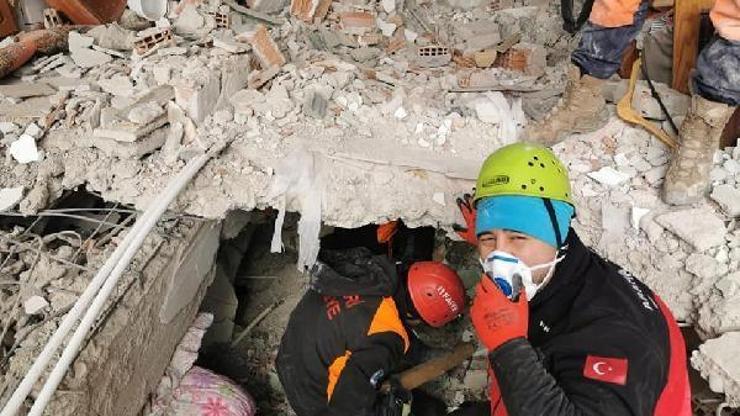 Kayseri itfaiyesi, depremde görevini tamamlayıp kente döndü
