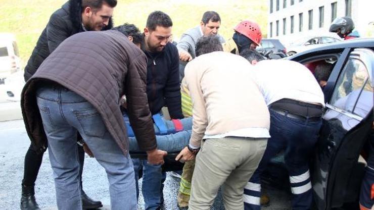 Kazada yaralandı, kendinden çok arabasını düşündü