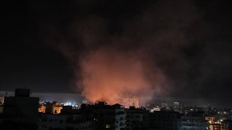 İsrail ordusu, Gazzeye hava saldırısı düzenledi