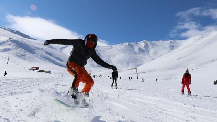 Abalı Kayak Merkezi, geç de olsa sezonu açtı