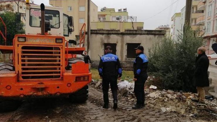 Suçlulara yuva olan metruk binalar yıkıldı