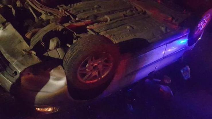 Kontrolden çıkan araç şarampole devrildi: 2 yaralı
