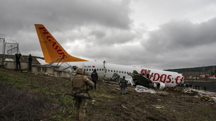 Uçak kazasında pilotların kan örneği alınacak, cep telefonları incelenecek