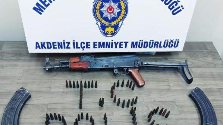 Mersinde aranan 42 kişi yakalandı