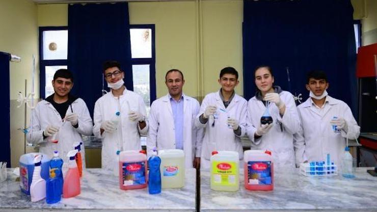 Öğrencilerin ürettiği ürünlerden 2 milyon lira ciro elde edildi