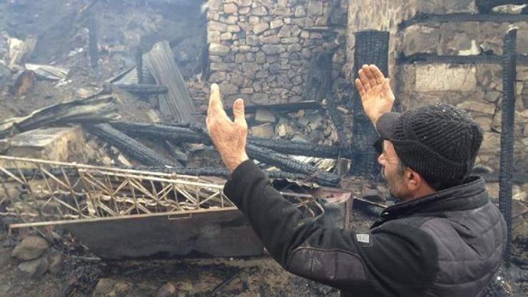 4 ev ve 3 ahırın yandığı mahallenin muhtarı: Cehennemi yaşadık