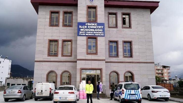 Finike Emniyet Müdürlüğü yeni binasına taşındı