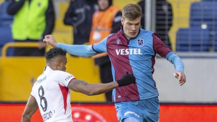 Trabzonsporda Sörloth şoku