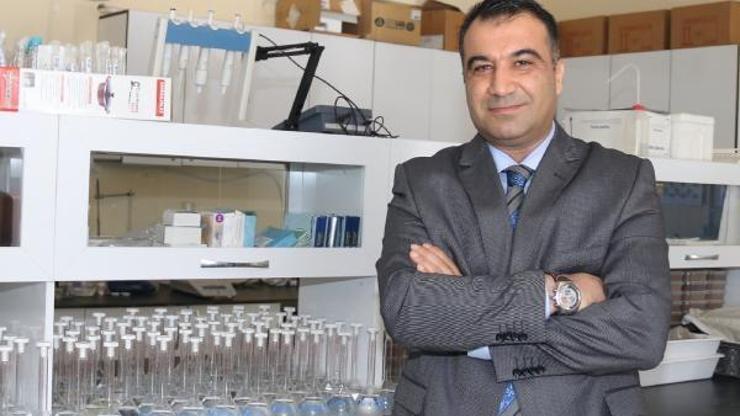Öğretim Üyesi Aziz Şatana’ya ödül