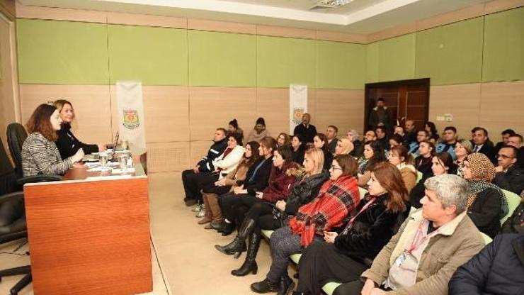 Belediye personeli koronavirüs hakkında bilgilendirildi