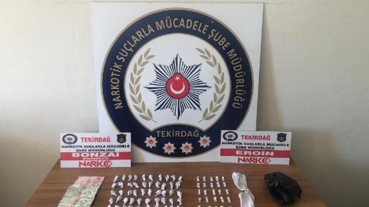 Polise yakalanmamak için uyuşturucuyu çöp kutusunda saklamış