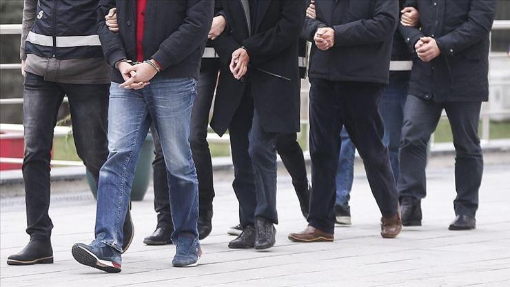 13 ilde FETÖ operasyonu: 4 tutuklama