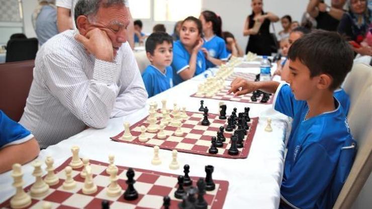Seyhan’da satranç şöleni başlıyor