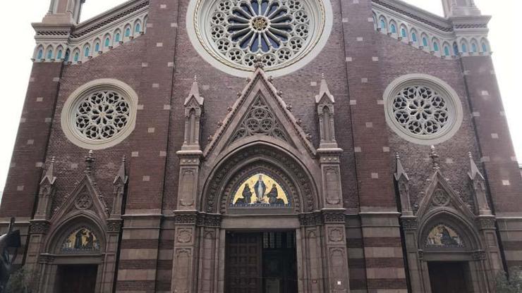 St. Antuan Kilisesi’nde büyük kriz