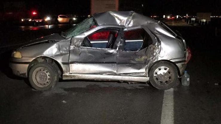 Kamyon, otomobille çarpıştı: 5 yaralı