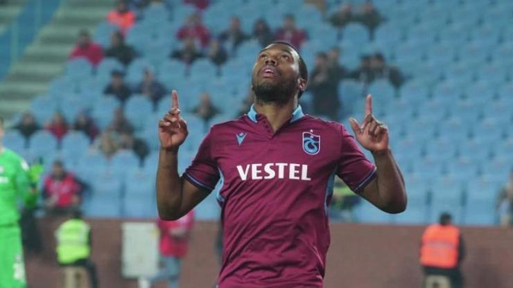 Daniel Sturridge futboldan men edildi