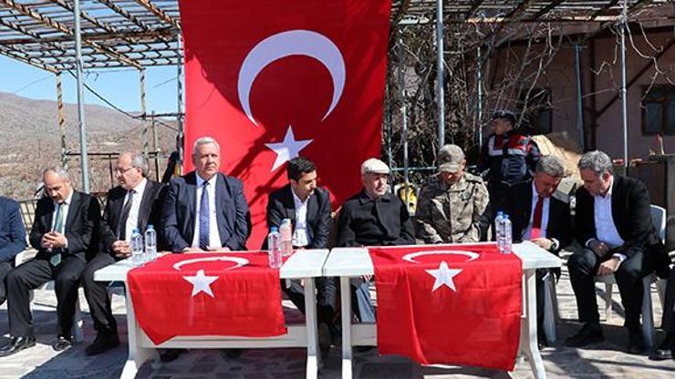 İdlibde şehit olan Uzman Onbaşı Ragıp Soylu Coşkunun ailesine şehadet haberi verildi