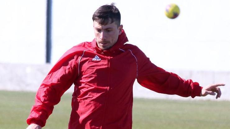 Mert Hakan Yandaştan transfer açıklaması