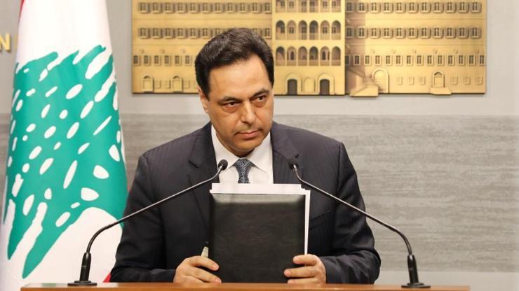 Lübnan iflas ettiğini duyurdu
