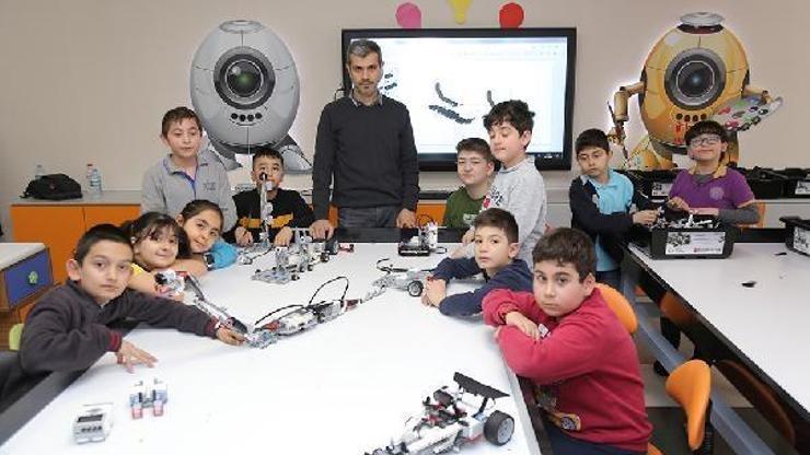Kağıthane’de “Robotik Kodlama” atağı